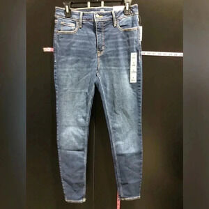 Old Navy Rockstar High Rise,super skinny,secret slim pockets,belt loop